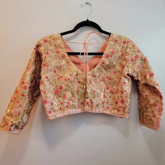 Lehanga Top Pink Satin Embroidered Flowers Size M/L - Picture 2 of 5